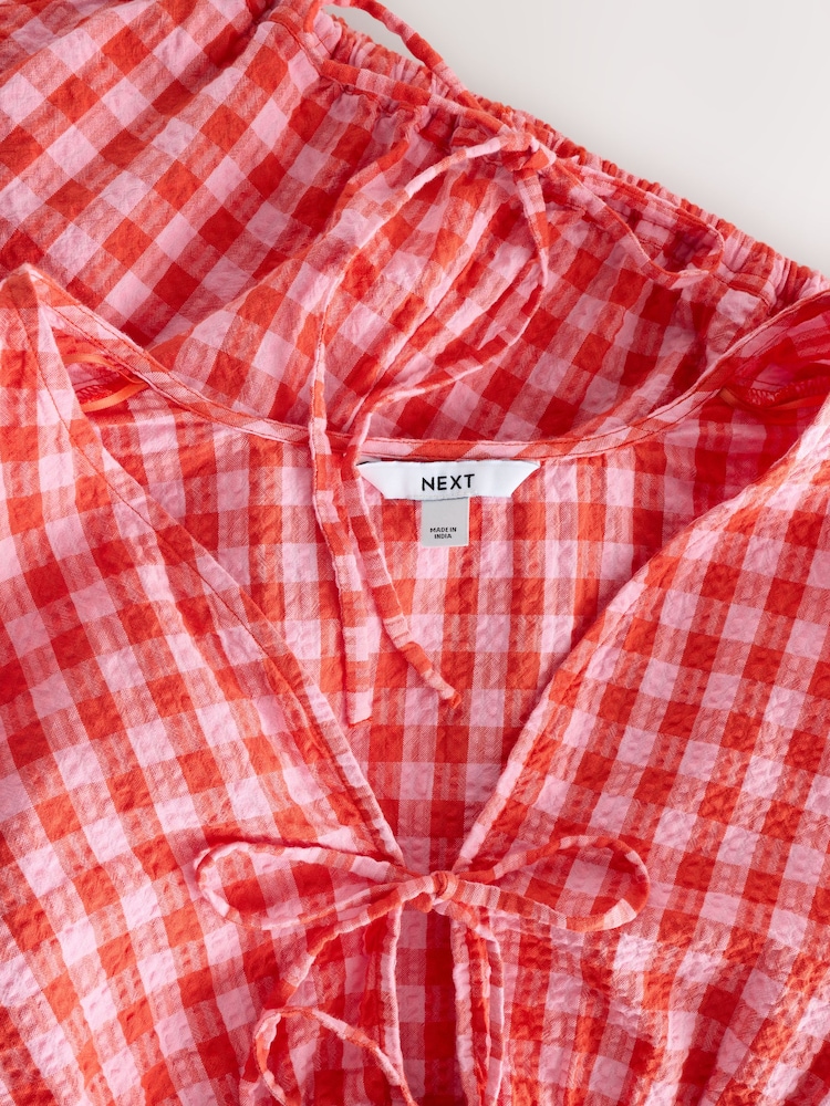 Rouge/Rose - Haut vichy 100% coton texturé à manches bouffantes noué sur le devant - Image 9 of 12
