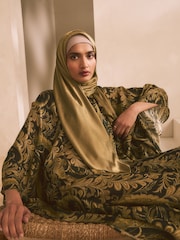 Black and Gold Paisley Print Occasion Kaftan Style V-Neck Maxi Dress - Image 4 of 7