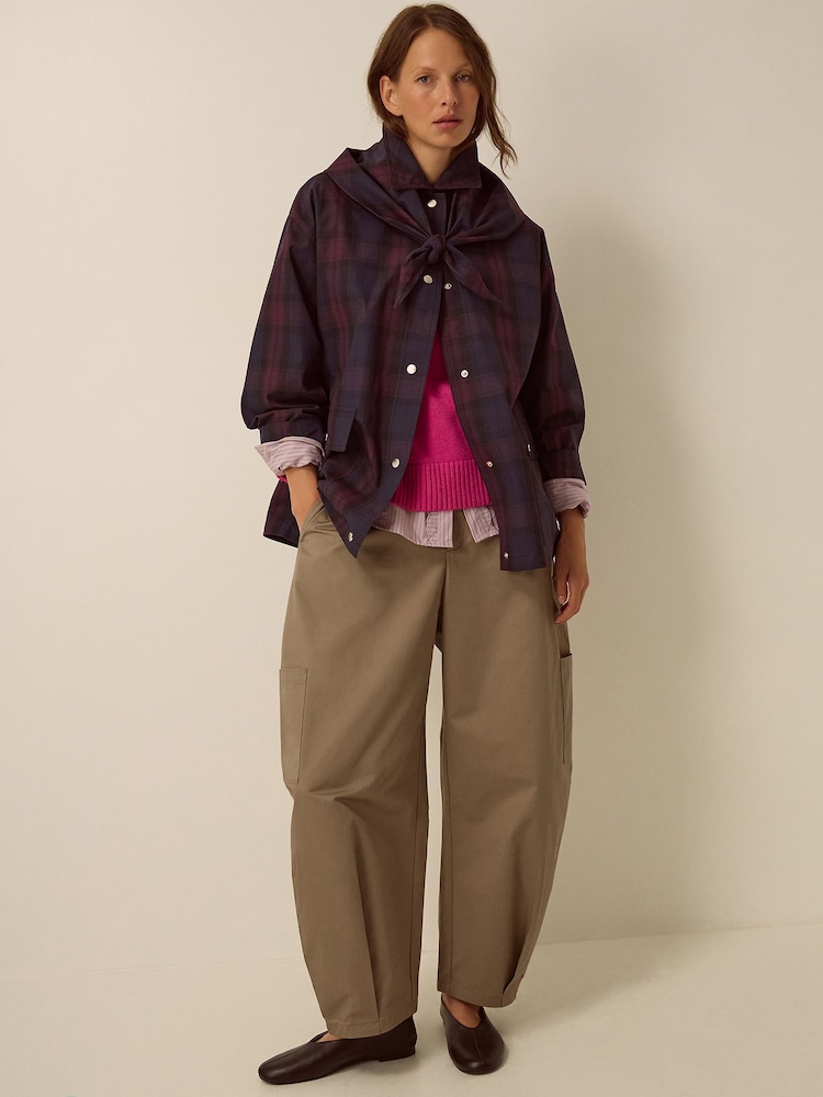 Monsoon Evelyn Cargo Barrel Trousers - صورة 1 من 4 Monsoon Evelyn Cargo Barrel Trousers - صورة 1 من 4