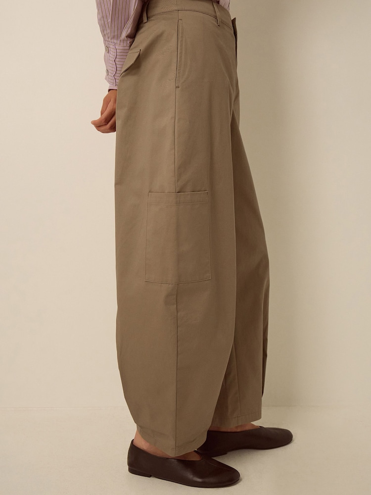 Monsoon Evelyn Cargo Barrel Trousers - صورة 4 من 4 Monsoon Evelyn Cargo Barrel Trousers - صورة 4 من 4