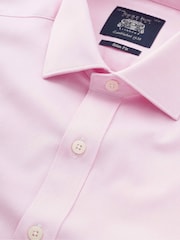 Розовый - The Savile Row Company Slim Fit 100% Cotton Herringbone Formal Shirt - Image 5 of 5