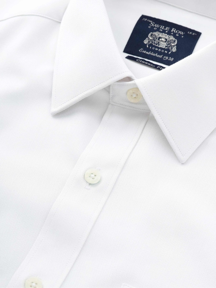 The Savile Row Company Classic Fit Herringbone Double Cuff Formal 100% Cotton Shirt - Image 6 of 7