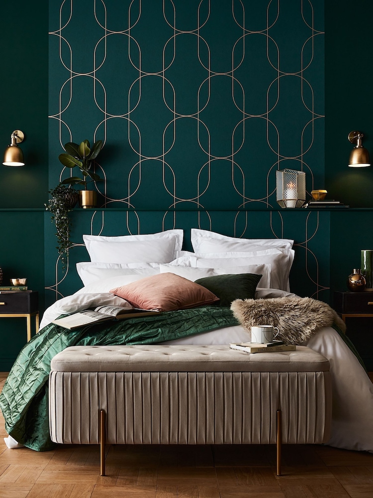 Graham & Brown Green or Cooper Palais A4 Wallpaper Sample - Image 2 of 4