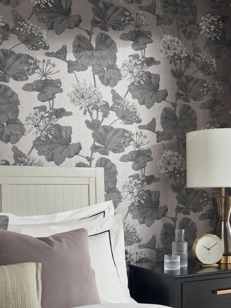 Graham & Brown Gold Florentia Emerald A4 Wallpaper Sample - Image 2 of 4