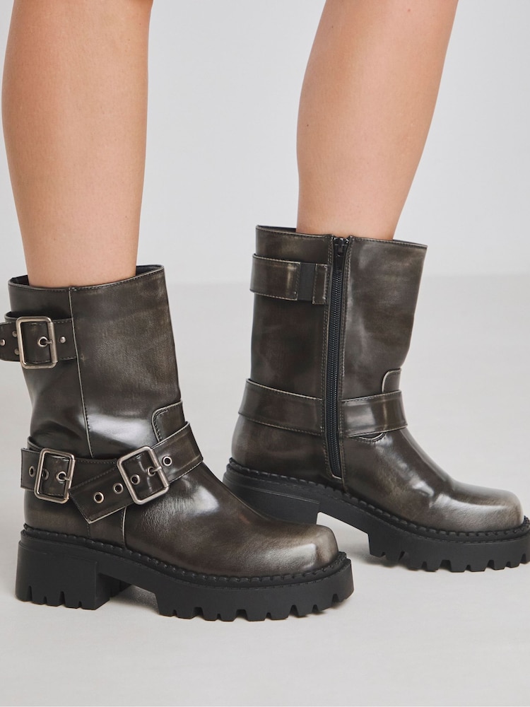 Simply Be Black Extra Wide Fit Multi Buckle Ankle Biker Boots In Wide Fit - Image 2 of 4