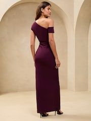Burgunderrot - Lipsy Off The Shoulder Maxikleid mit geraffter Taille - Bild 4 von 4