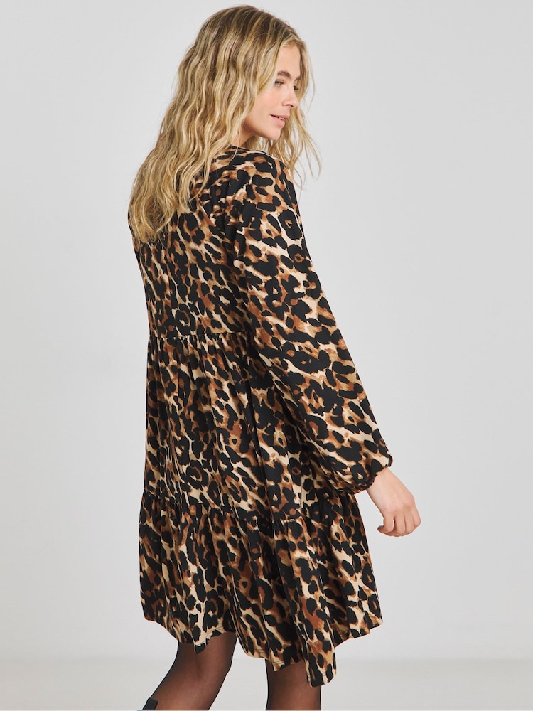 Simply Be Brown Leopard Print Supersoft Tiered Smock Dress - Image 2 of 4