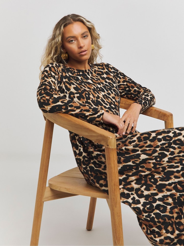 Simply Be Brown Supersoft Pocket Midi Dress - Image 1 of 4