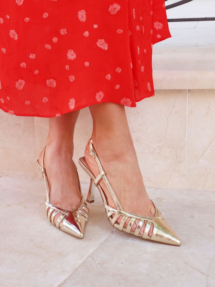Gold - Linzi Alias Cut Out Slingback Court Heels - Bild 1 von 5 Gold - Linzi Alias Cut Out Slingback Court Heels - Bild 1 von 5