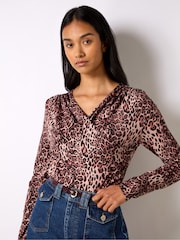 Ro&Zo Leopard Print Jersey Drape Front Top - Imagen 1 de 4