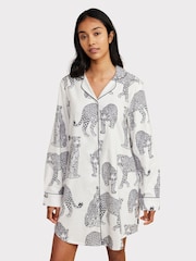 Chelsea Peers White Leopard Print 100% Cotton Nightshirt - Image 2 of 5