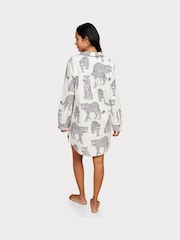 Chelsea Peers White Leopard Print 100% Cotton Nightshirt - Image 4 of 5