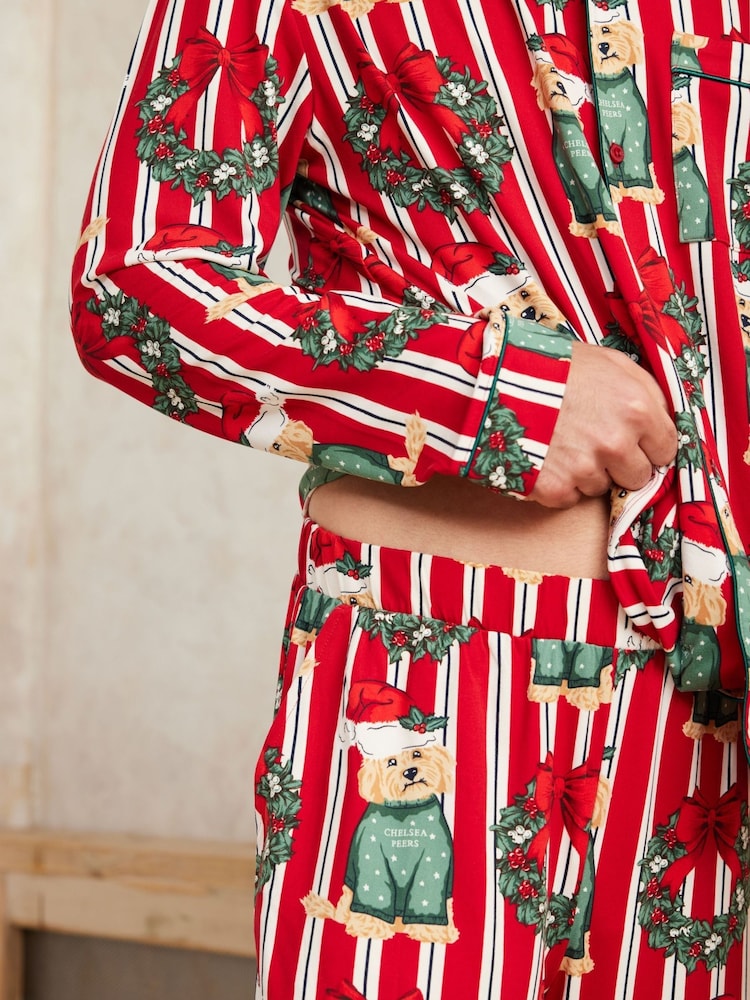 Chelsea Peers Red Christmas Dog & Wreath Print Long Pyjamas Set - Image 5 of 5