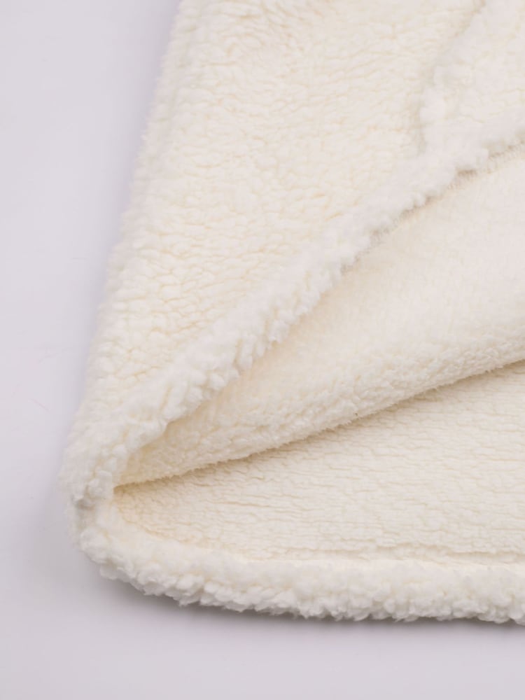 Vanilla Underground – Deckenponcho für Mädchen mit Harry Potter Hedwig-Motiv - Bild 6 von 6 Vanilla Underground – Deckenponcho für Mädchen mit Harry Potter Hedwig-Motiv - Bild 6 von 6