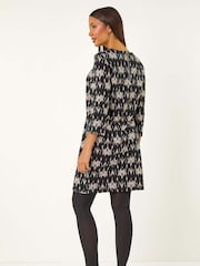 Roman Grey Abstract Zip Trim Shift Dress - Image 4 of 6