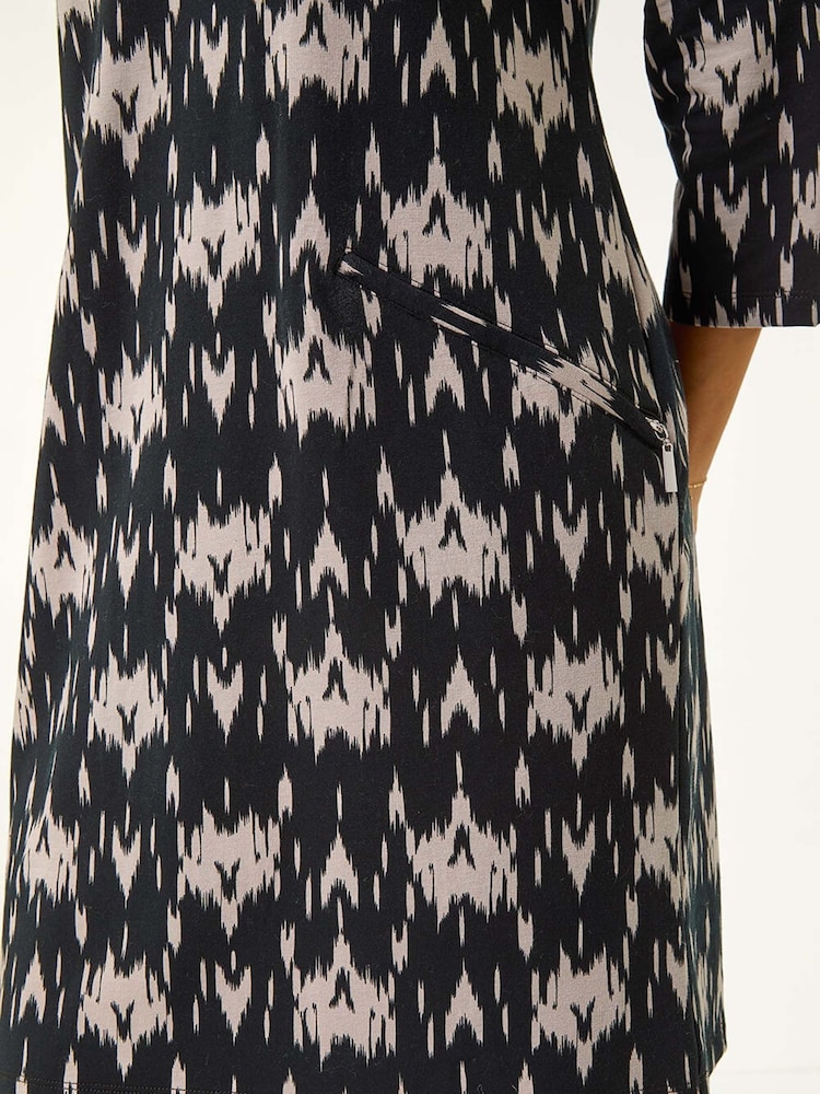 Roman Grey Abstract Zip Trim Shift Dress - Image 6 of 6