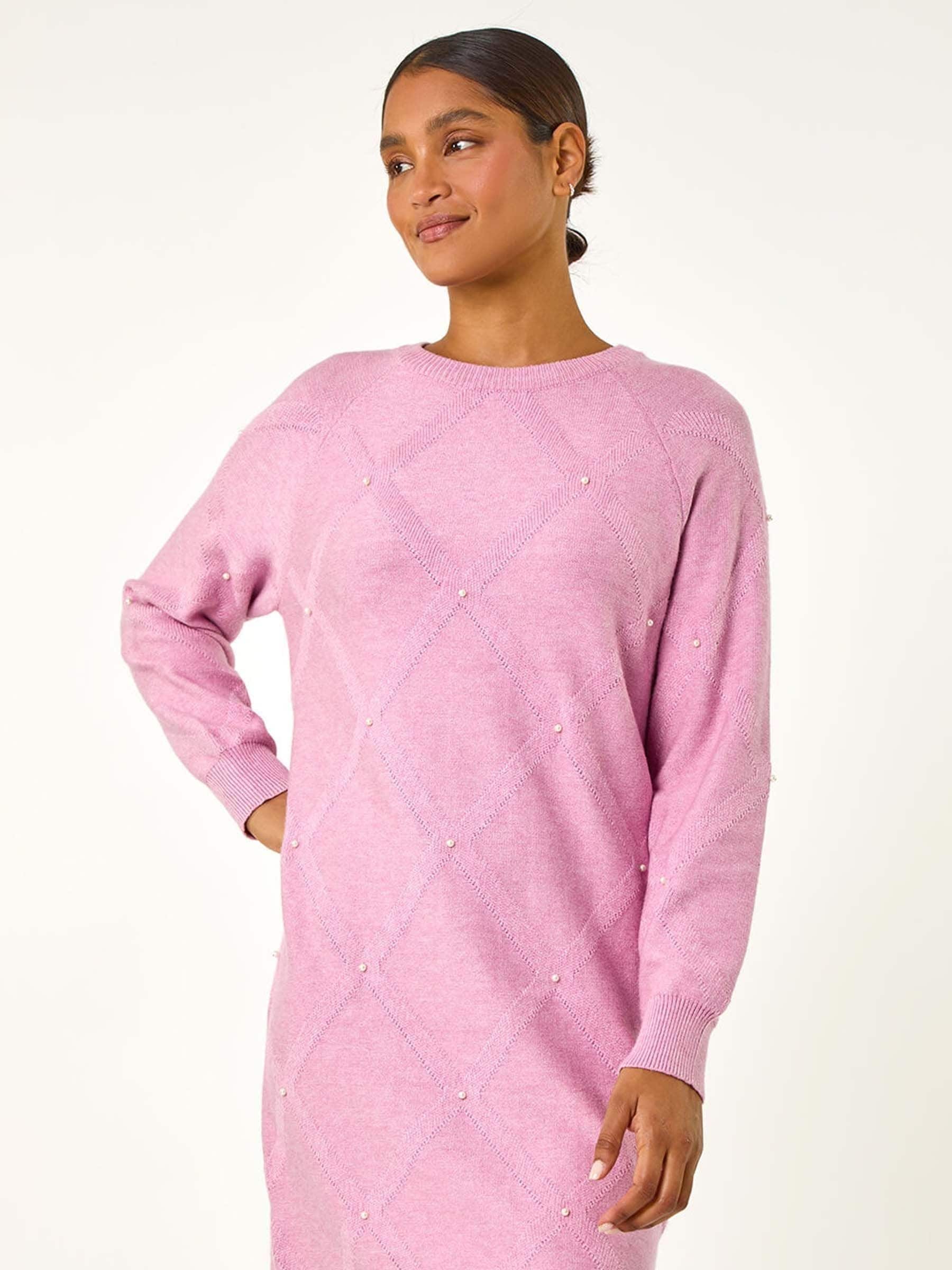 Pink sweater dress with pearls 2025