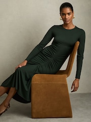 Reiss Green Ginny Ruched Jersey Midi Dress - Image 1 of 6