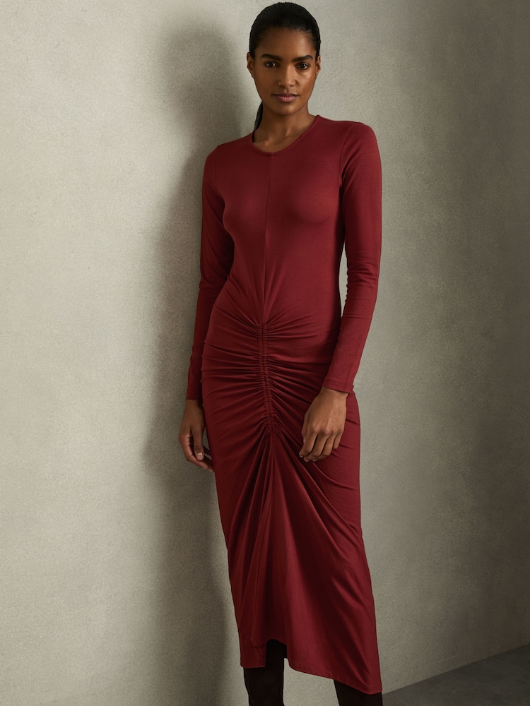 Reiss Burgundy Ginny Ruched Jersey Midi Dress - Image 1 of 6