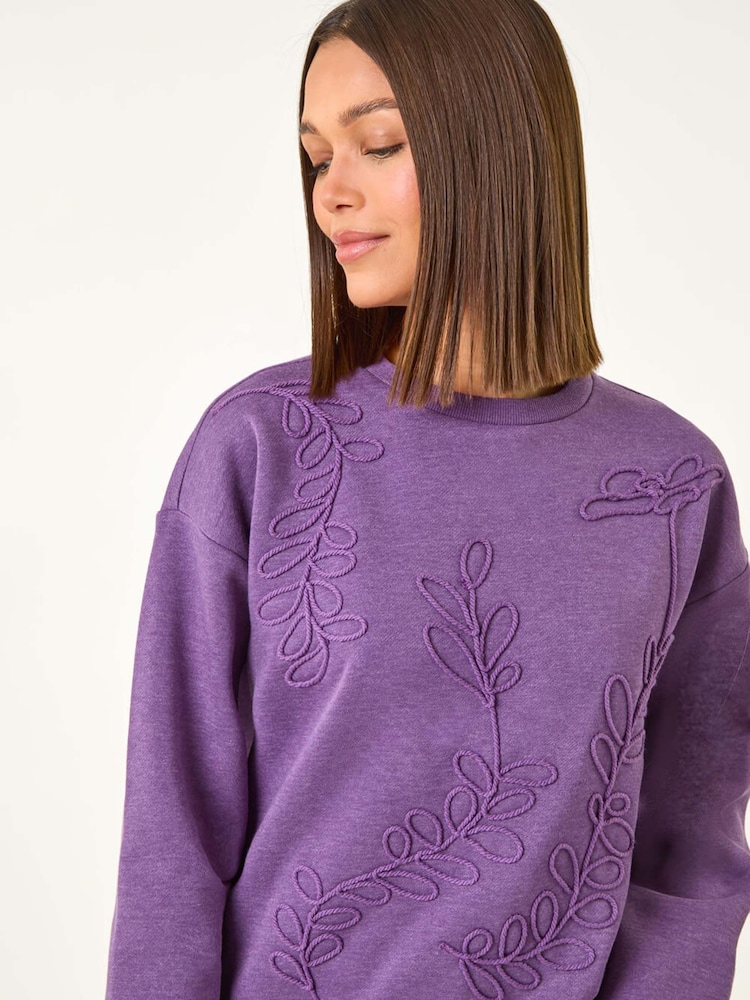 Lila - Roman – Sweatshirt mit Blumenstickerei - Bild 2 von 5 Lila - Roman – Sweatshirt mit Blumenstickerei - Bild 2 von 5
