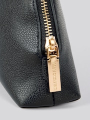 U.S. Polo Assn. Black Womens Jones Round Make Up"/" Beauty Bag - Image 5 of 6