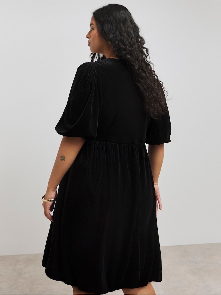 Simply Be Black Velour Puffball Skater Dress - Image 2 of 4
