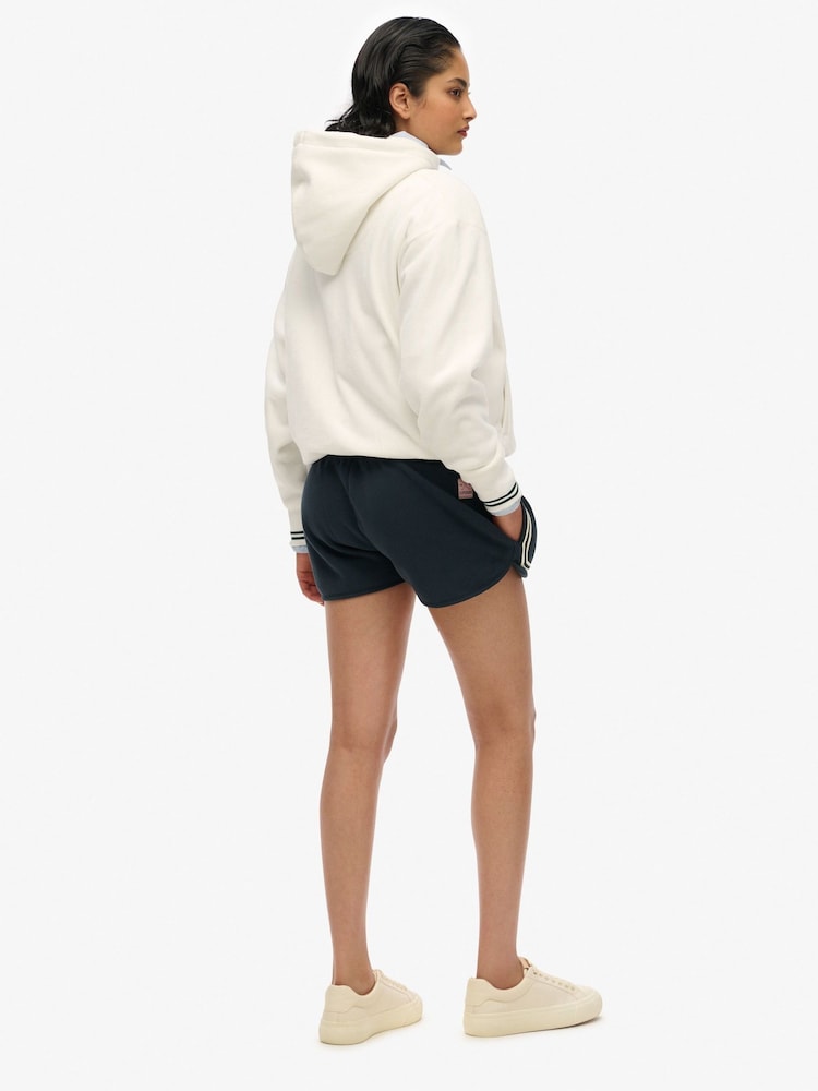 כחול  - Superdry מכנסיים קצרים, דגם Country Club Racer - Image 4 of 7