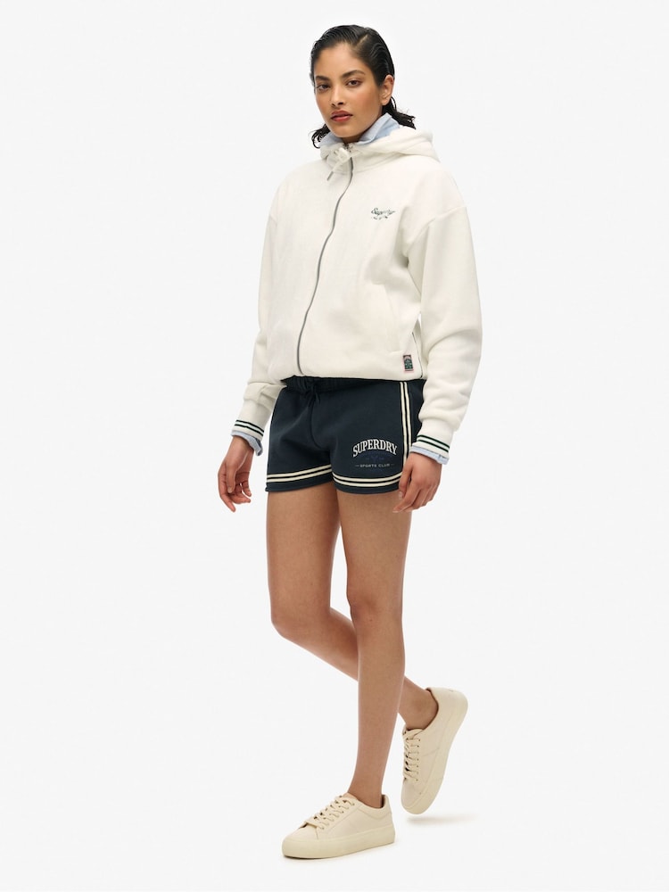 כחול  - Superdry מכנסיים קצרים, דגם Country Club Racer - Image 5 of 7