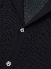 Laivasto - Reiss Kipling Textured-Knit Short-Sleeve Shirt - Kuva 6 / 6