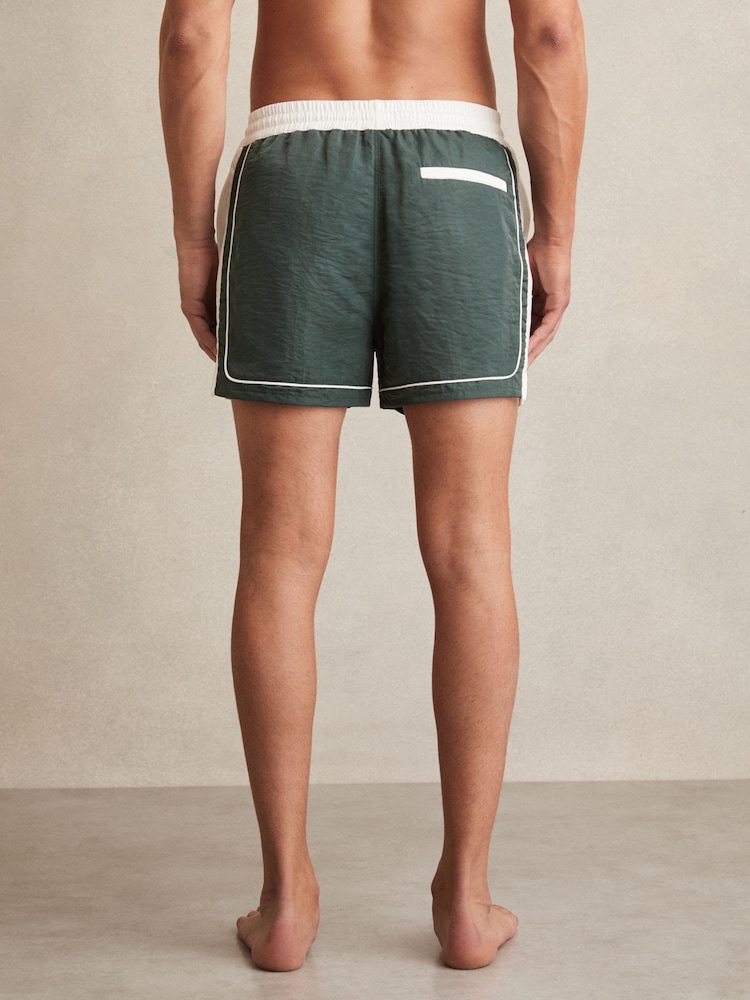 Reiss Dark Green/White Cano Colour-Block Piped-Trim Swim Shorts - Image 4 of 5