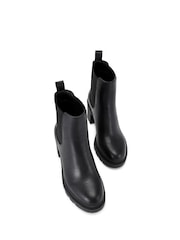 Carvela Boulder Heeeled Ankle Black Boots - Image 3 of 5