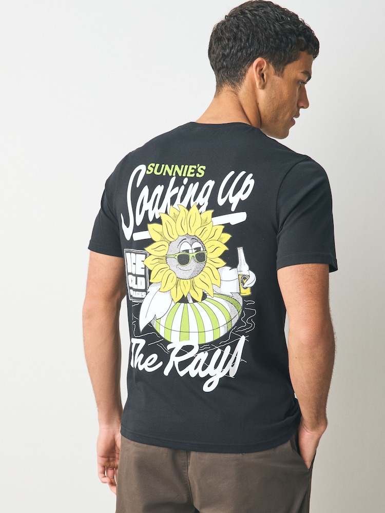 Lyle & Scott Sunnies Pool Bar Graphic 100% Cotton T Shirt - Bild 1 von 7