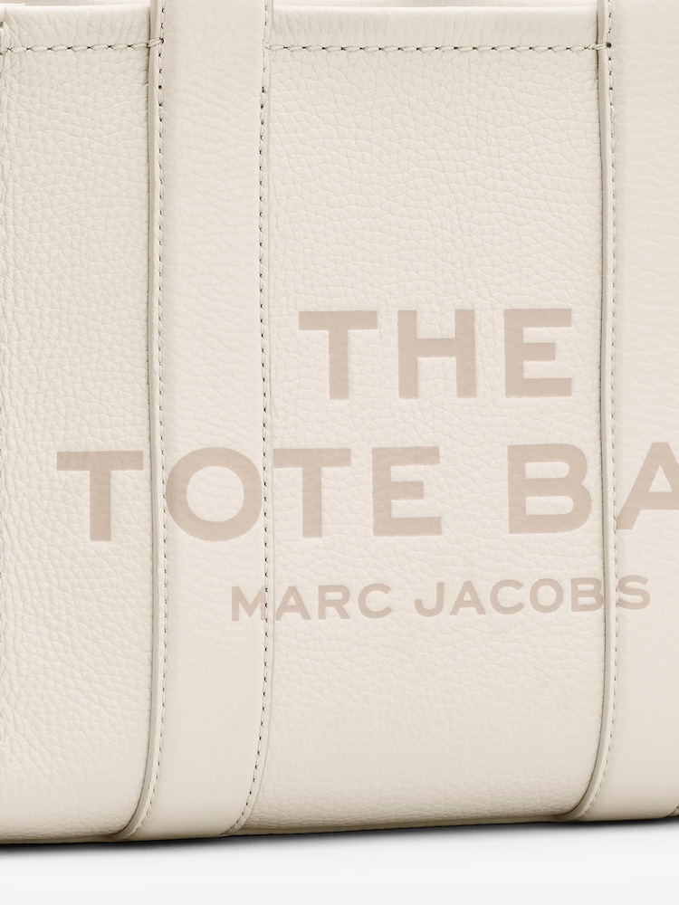 Marc Jacobs White Small The Tote Bag - Image 10 of 10