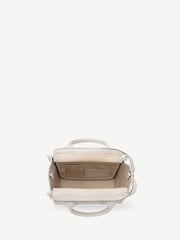 Marc Jacobs White Small The Tote Bag - Image 5 of 10