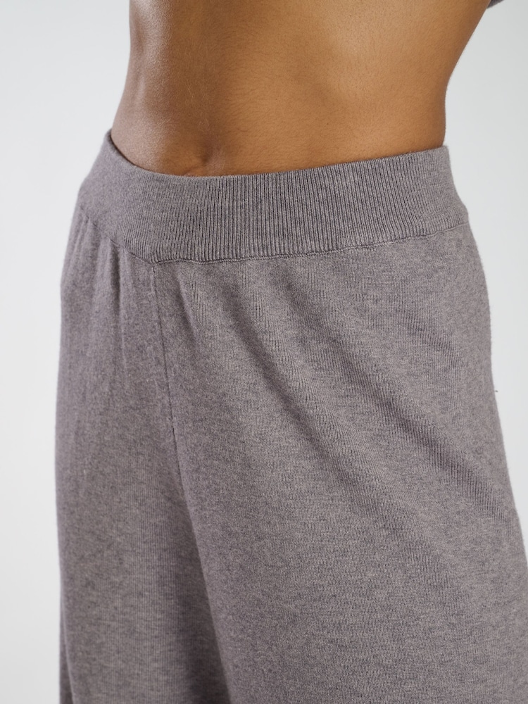 Gris - South Beach Knitted Wide Leg Joggers - Imagen 5 de 5