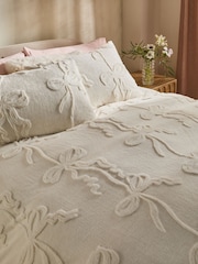 White Cream Bow Christmas Faux Fur Icons Duvet Cover and Pillowcase Set - Image 2 of 4