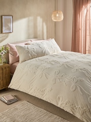 White Cream Bow Christmas Faux Fur Icons Duvet Cover and Pillowcase Set - Image 4 of 4
