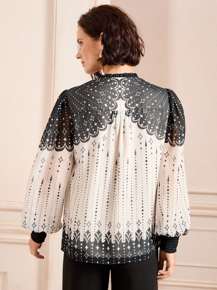 Love & Roses Black/White Printed Notch Neck Button Detail Long Sleeve Blouse - Image 5 of 5