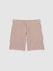 Reiss Off White/Mocha Roas Cotton Blend Seersucker Stripe Shorts - Image 2 of 7