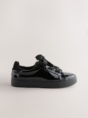 Schwarzes Lackleder - Retro Lace Up School Trainers - Bild 2 von 5