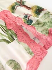 B by Ted Baker Cream Printed Slip with Lace Trim - Bild 5 von 5