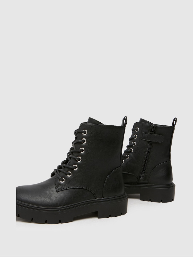 Schuh Celine Lace Up Black Boots - Image 4 of 4