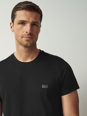 Черный - BOSS Chest Logo 100% Cotton T-Shirt - Image 3 of 5