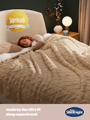 Silentnight Natural Snugsie Cable Knit 240 x 180cm Giant Blanket - Image 6 of 8