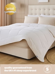 Silentnight Luxury Natural Lightweight Wool White Duvet - Image 8 of 9