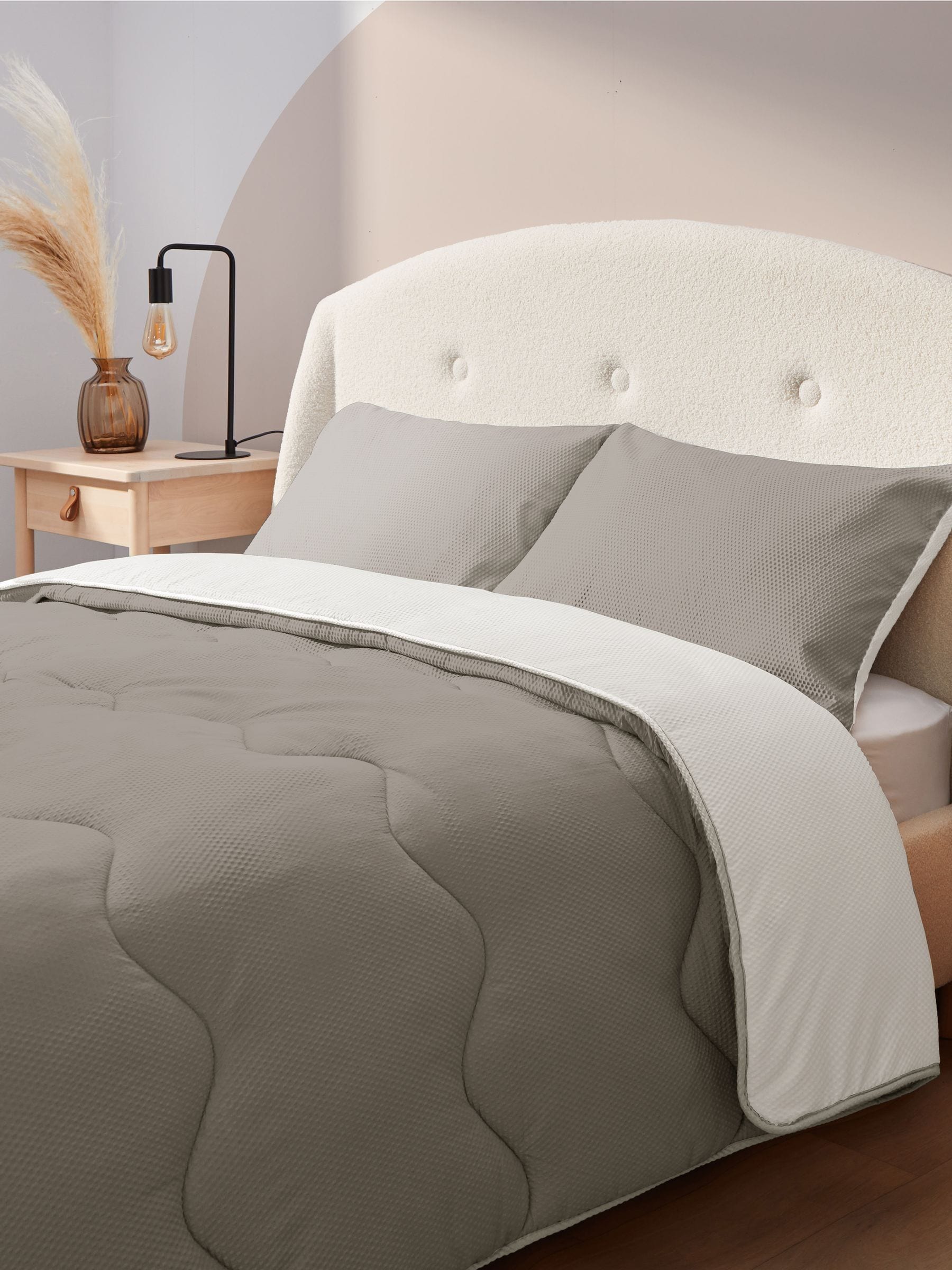 Silentnight Summer Breeze Seersucker Coverless Duvet 2.5 Tog Cream/ Natural - Image 9