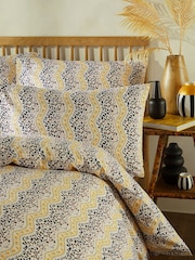 Cath Kidston Espresso Leopard Wiggle 100% Cotton Duvet Cover and Pillowcase Set - Image 2 of 4