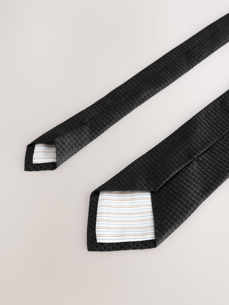 Black Signature Italian Silk Textured Tie - Image 3 of 3