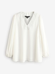 Live Unlimited White Curve V-Neck Contrast Stitch Blouse - Image 4 of 4