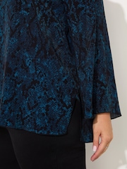 Live Unlimited Blue Curve Snake Effect Print V-Neck Blouse - Image 5 of 5